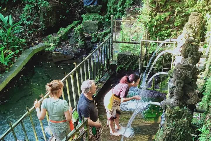 Tadah Uwuk Purification